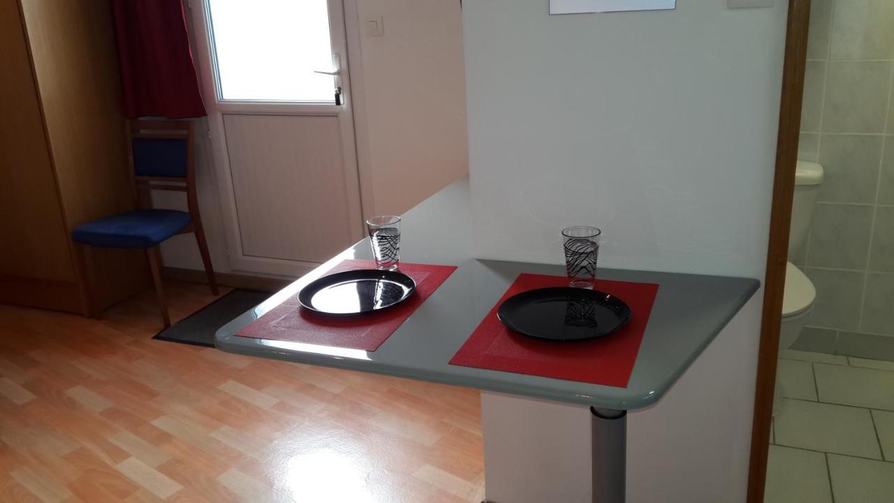 Apartmán Pasteur Cholet Exteriér fotografie